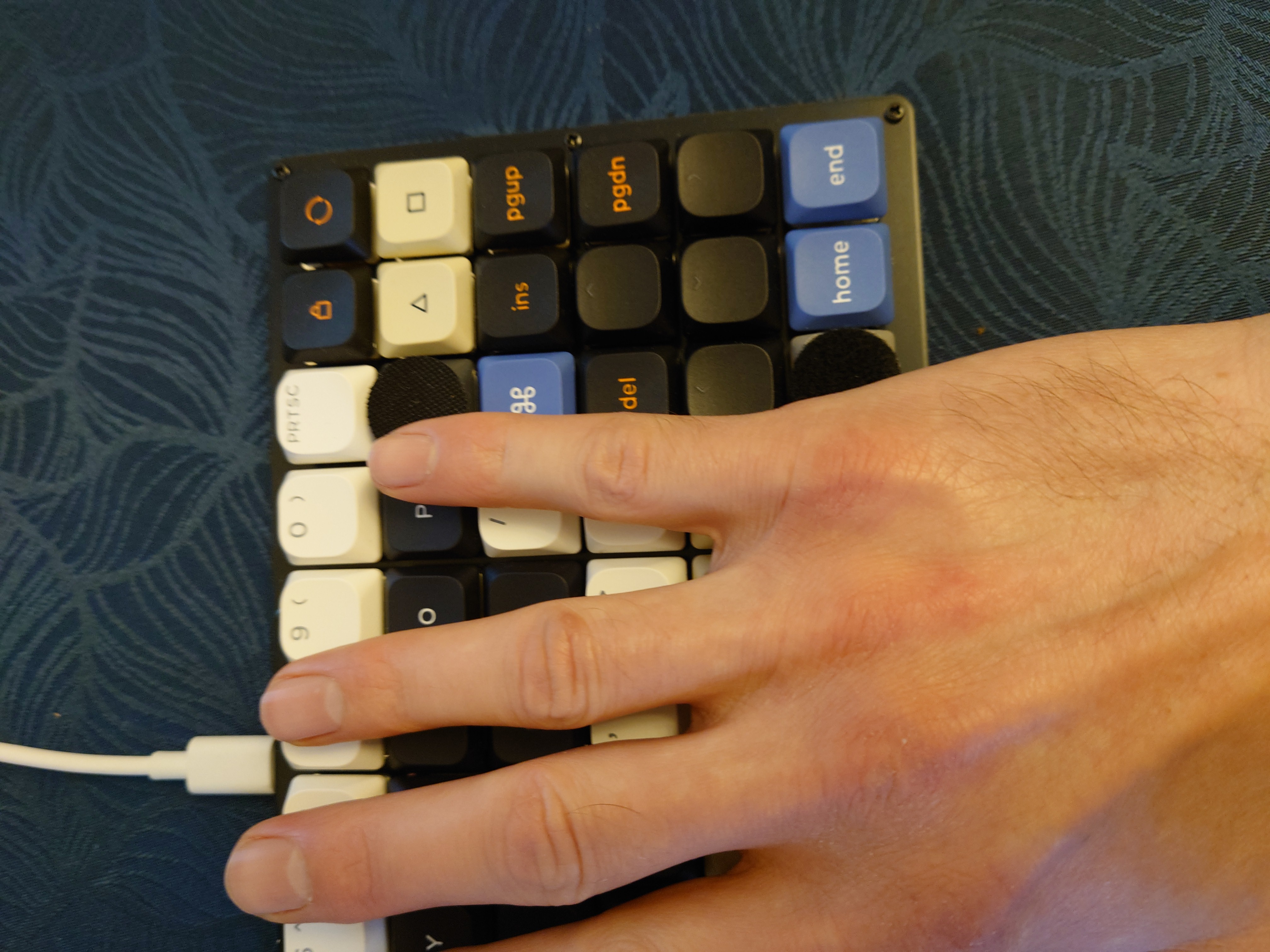 Pinky as Chord